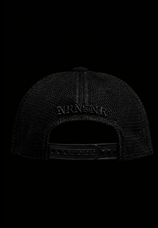 NO REGRETS BLACK/WHITE CLUB TRUCKER CAPS