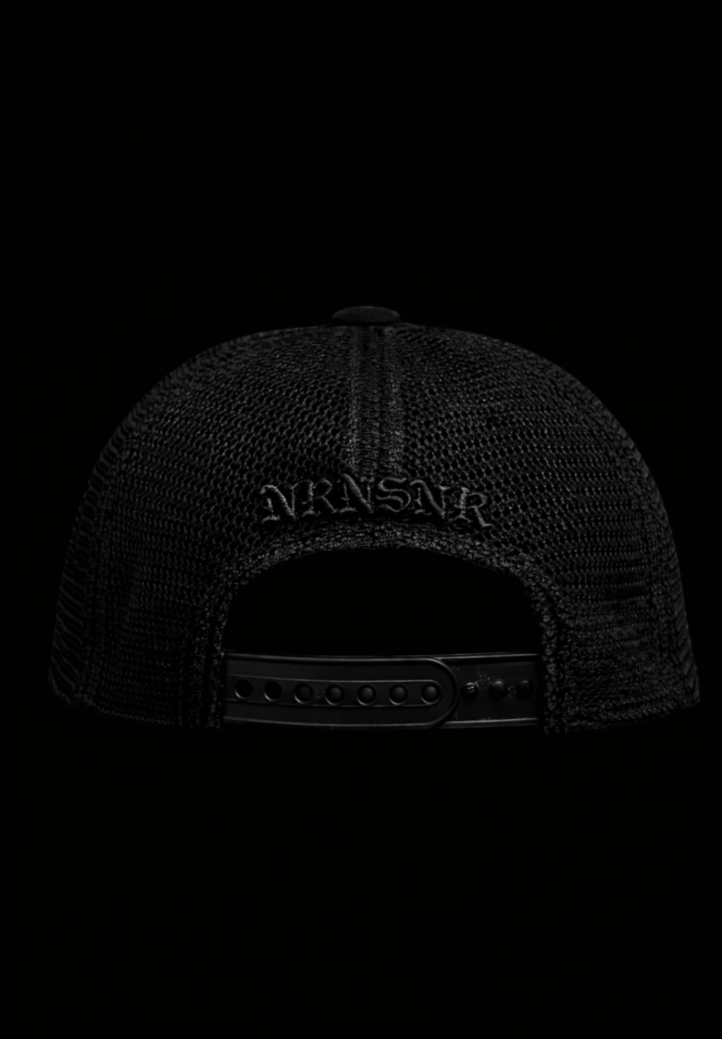 NO REGRETS BLACK CLUB TRUCKER CAP